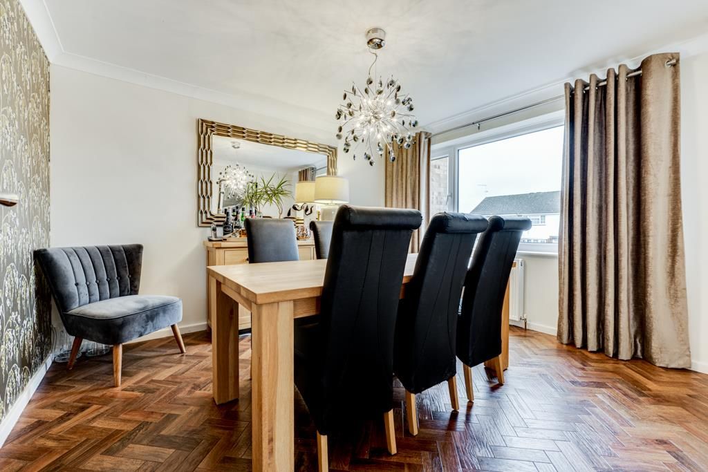 Property photo 3 of 29 35 St Johns Road, Kettering-10.Jpg