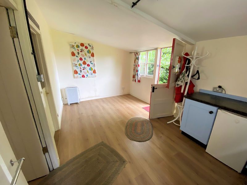 Additional image 13 of Studio for saleLlwyngwril LL37