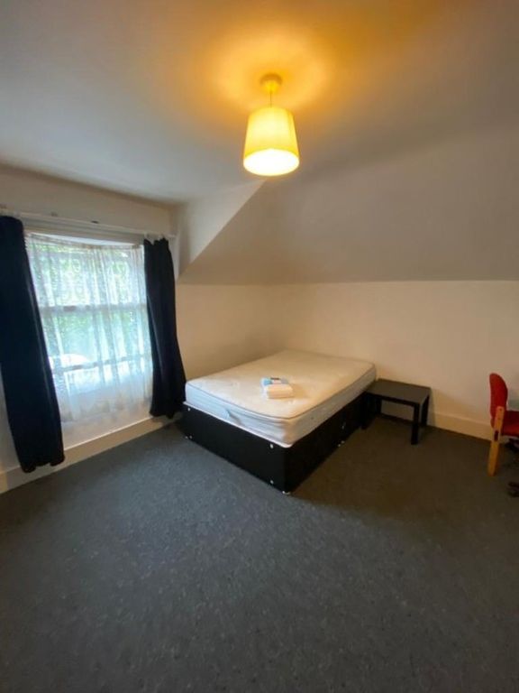 Property photo 3 of 13 Bedroom