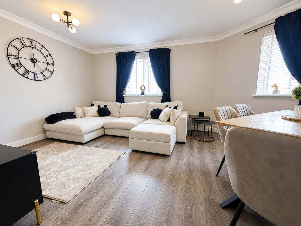 Property photo 2 of 16 17