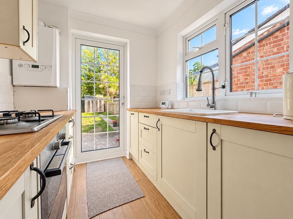 Property photo 2 of 7 West View Kitchen