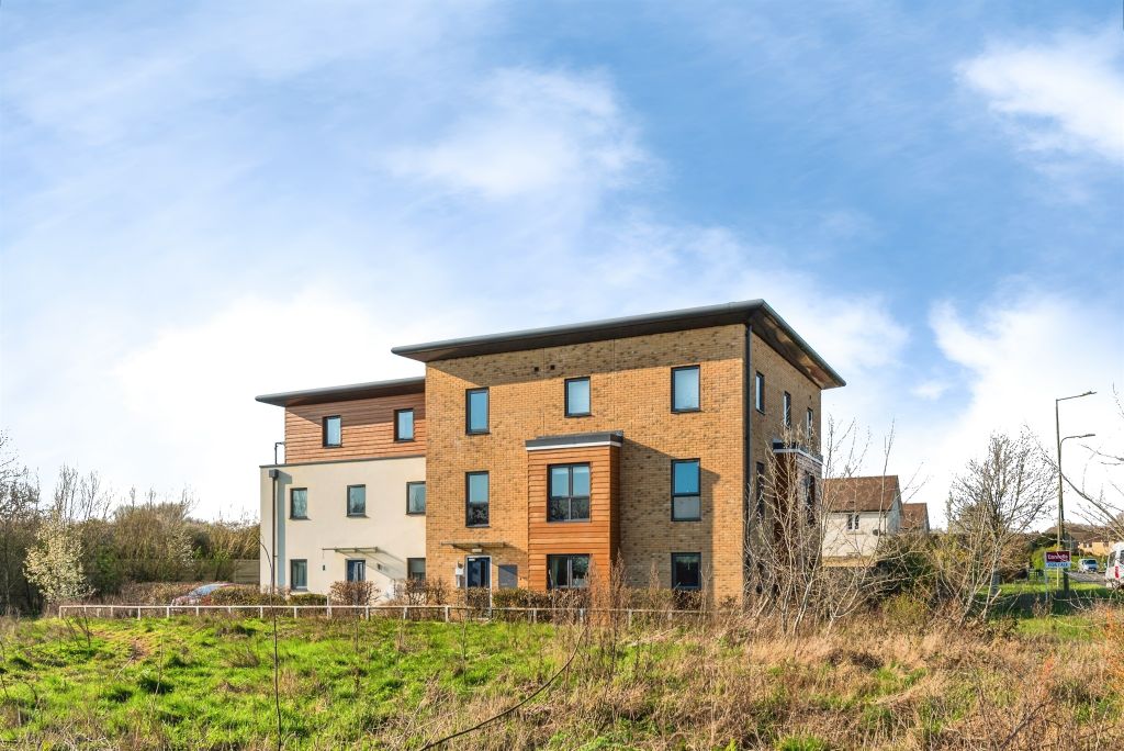 Additional image 15 of 2 bed flat for saleGuild Close, Witney OX28