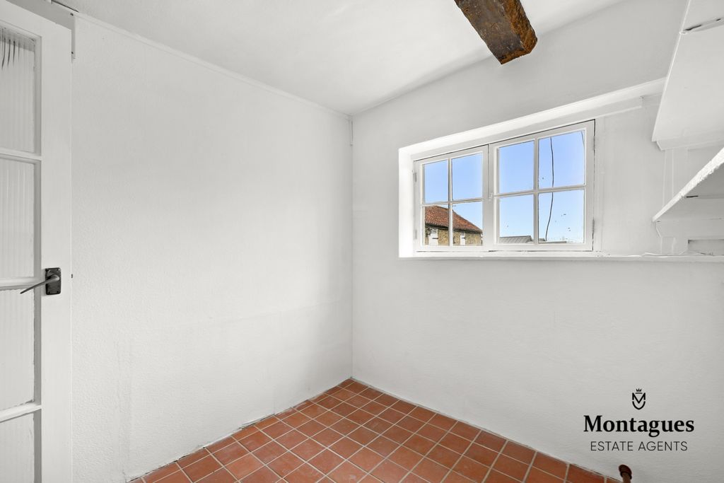 Additional image 16 of 6 bed detached house to rentThornwood Road, Epping CM16