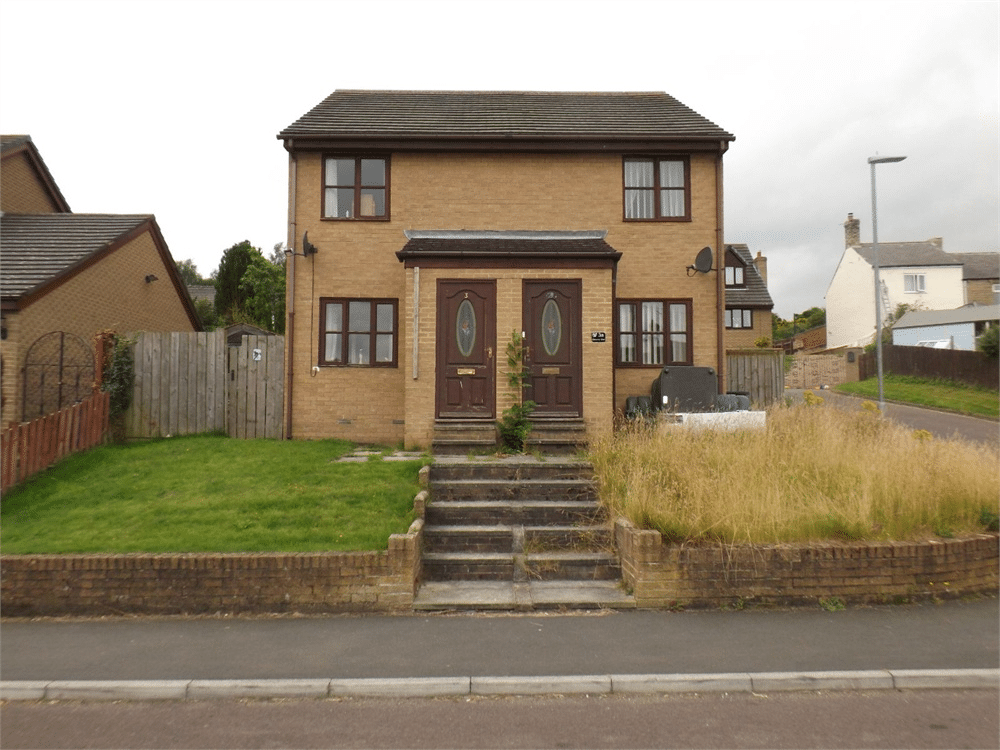 Property photo 1 of 8