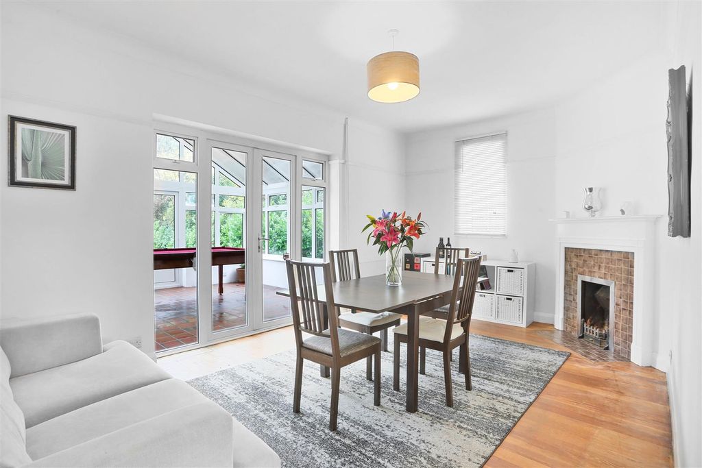 Property photo 3 of 28 156767393Https://Login.Vebraalto.Com/#3 - 15.Jpg