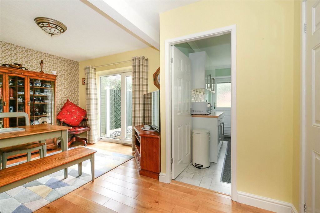 Property photo 3 of 21 Picture No. 04