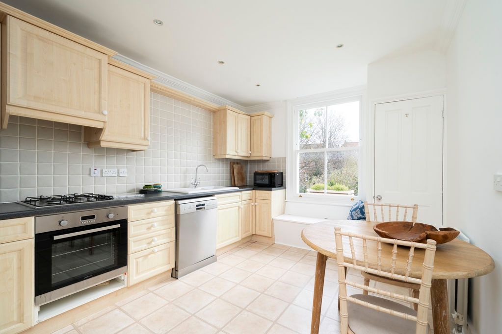 Property photo 3 of 14 Photo 18