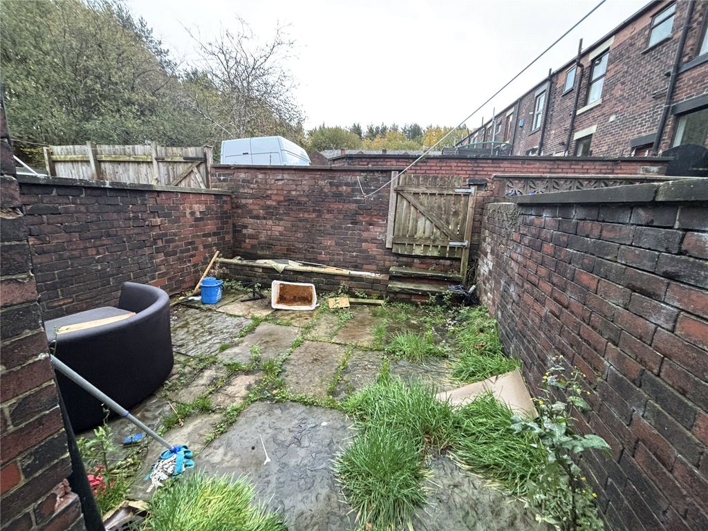 Property photo 2 of 14 Picture No. 02