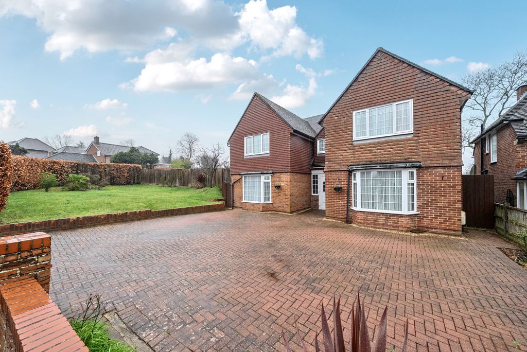 Property photo 1 of 18 1405980-2-6981E5d...