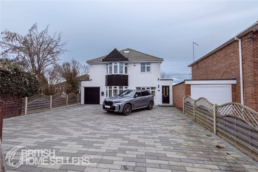 Property photo 1 of 33 Picture No. 39