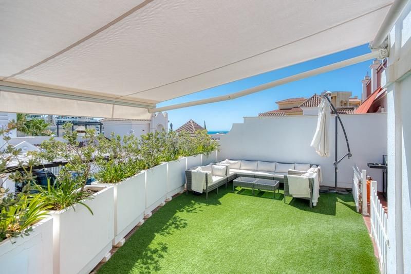 Property photo 2 of 44