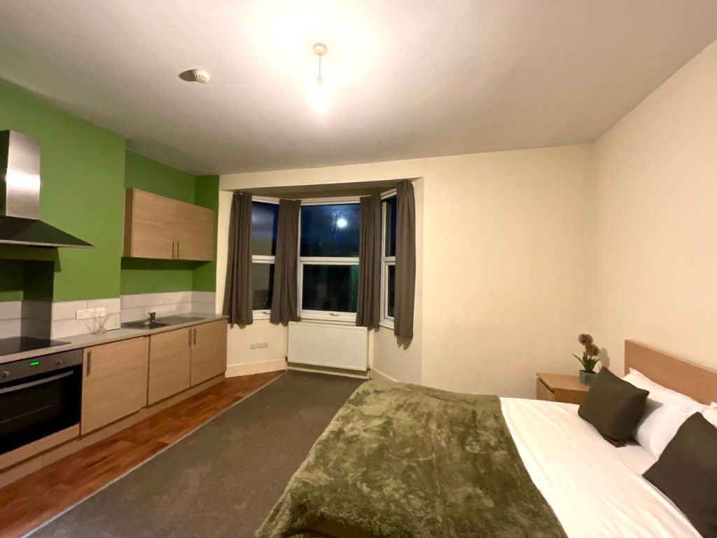 Property photo 2 of 5