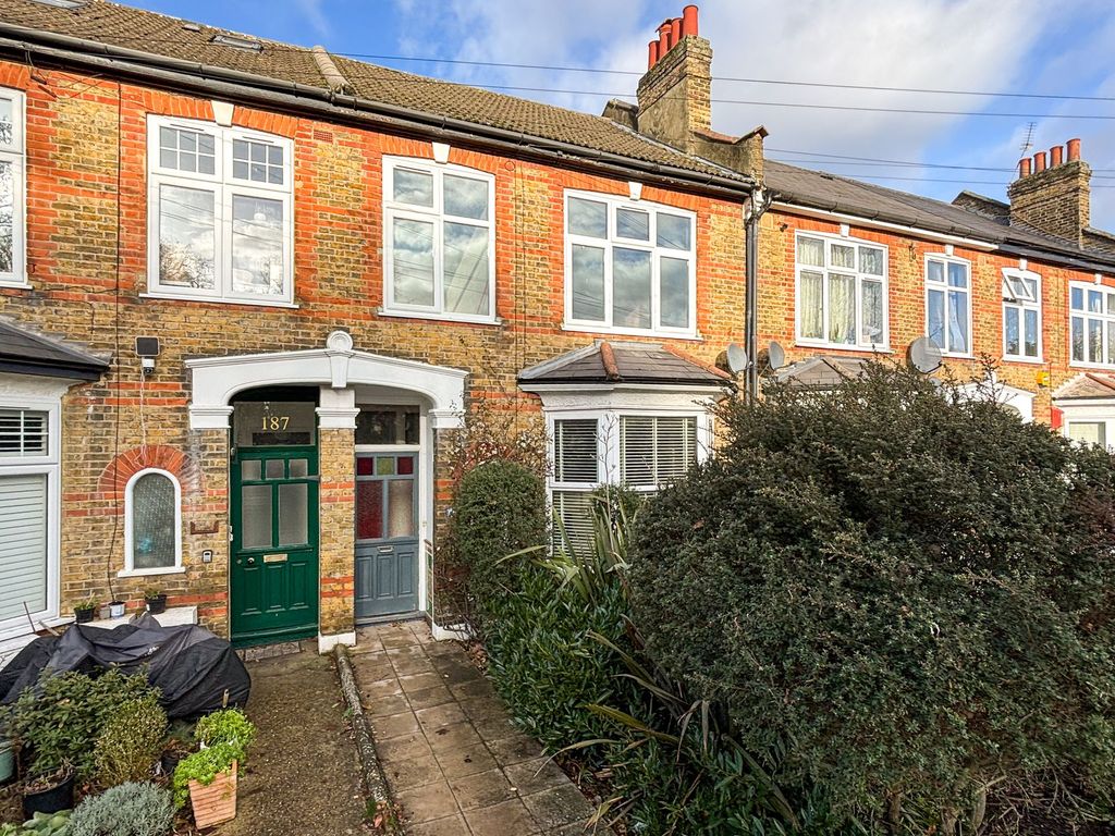 Property photo 2 of 13