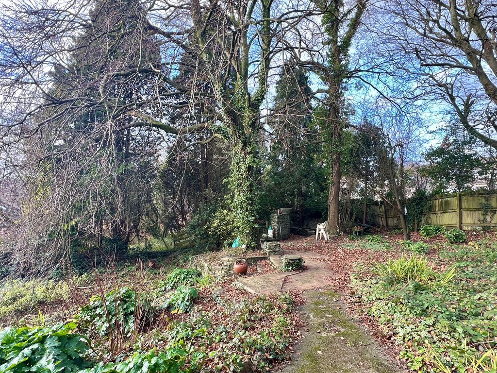 Property photo 2 of 25 Photo 23