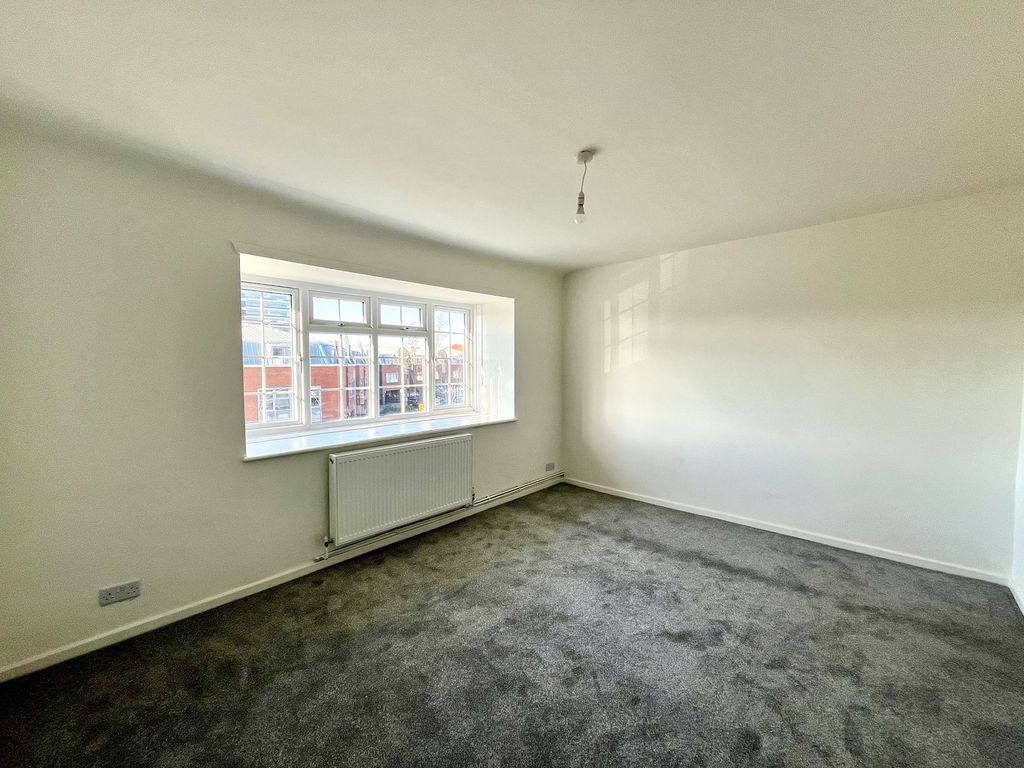 Property photo 2 of 7 Not Specified