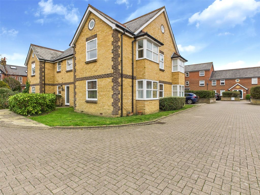 Property photo 1 of 9 Picture No. 08