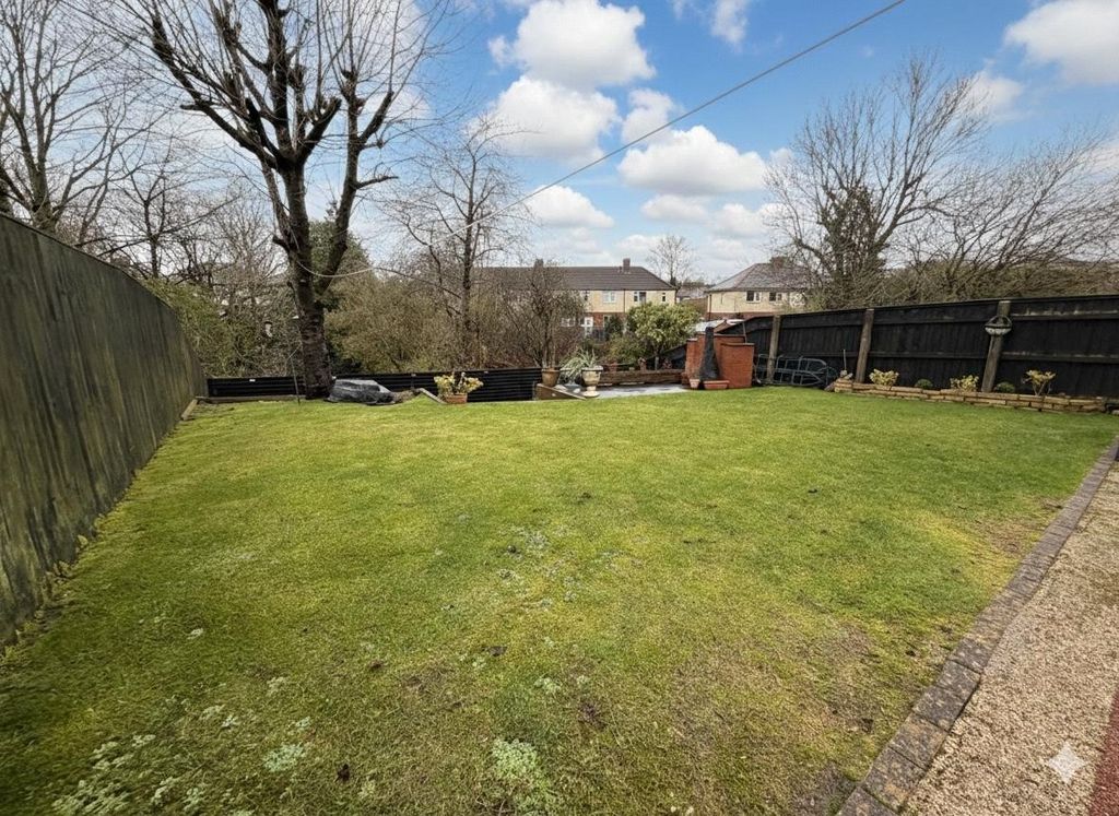 Property photo 3 of 25 Picture No. 03