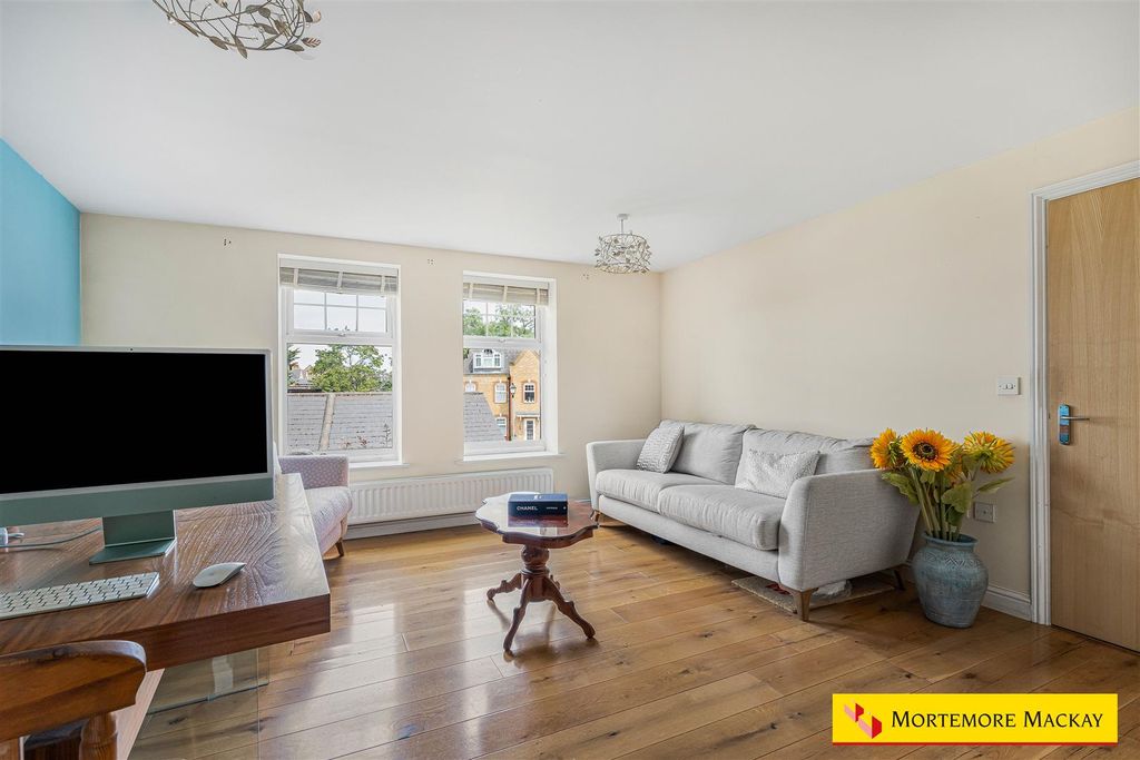 Property photo 2 of 20 9_86239_Watermarked.Jpg