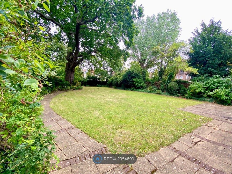 Property photo 3 of 22