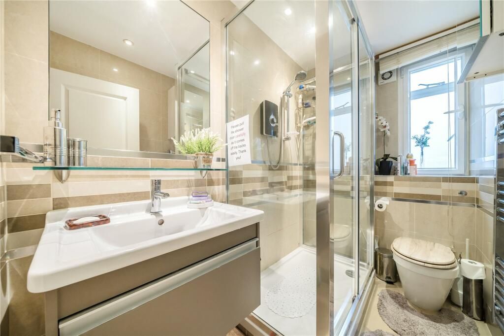 Property photo 3 of 7 Showerroom.Jpeg