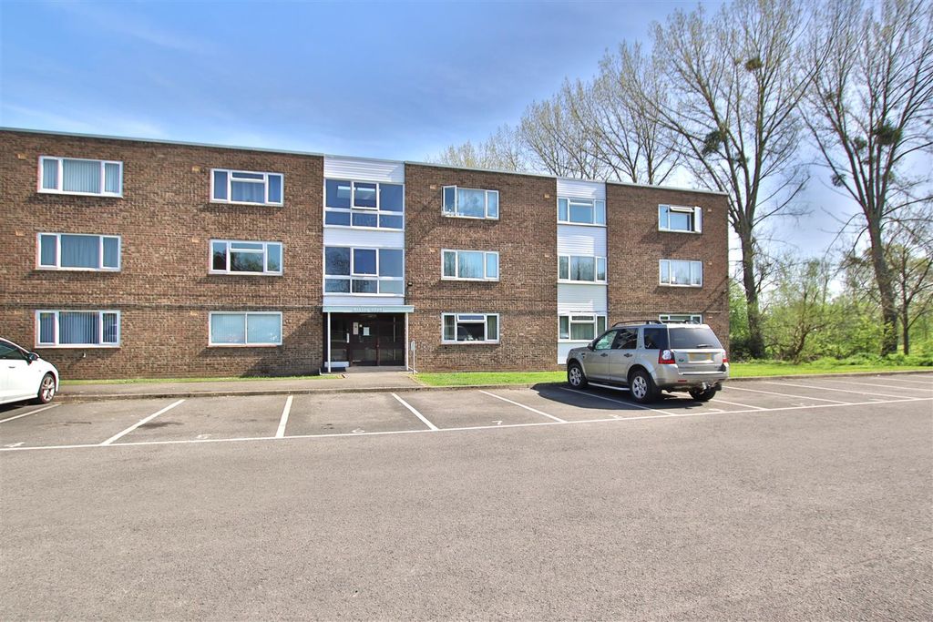 Property photo 1 of 7 Img_1832.Jpg