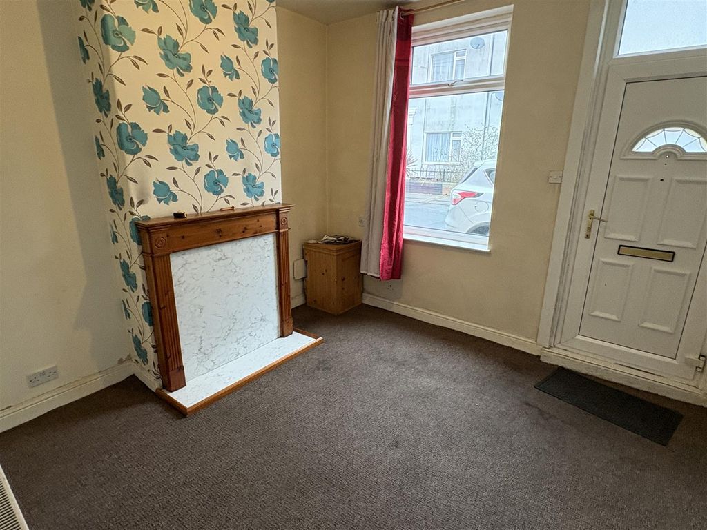 Property photo 2 of 10 Img_5153.Jpeg