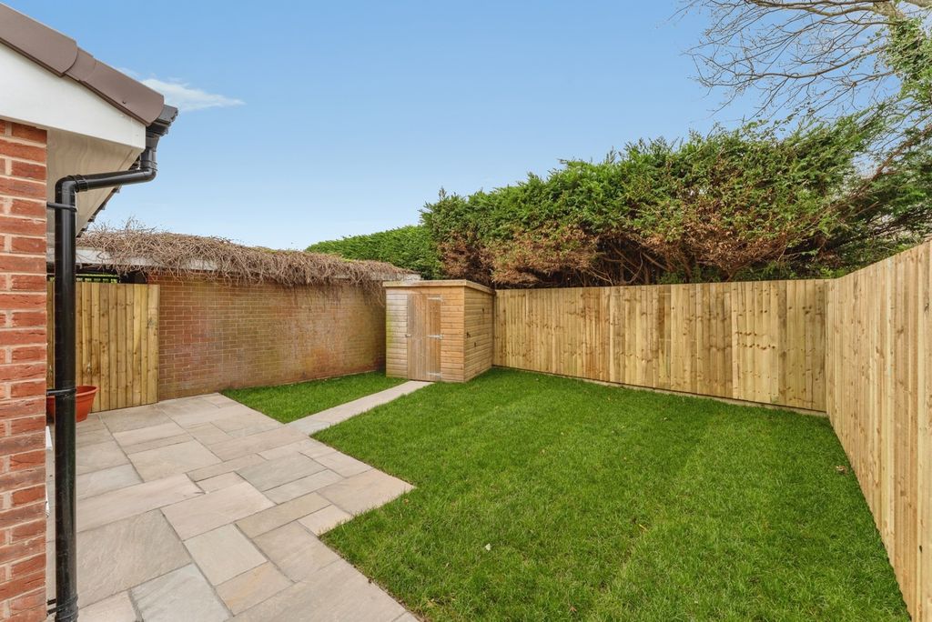 Additional image 4 of 3 bed detached house to rentColliery Green Court, Neston CH64