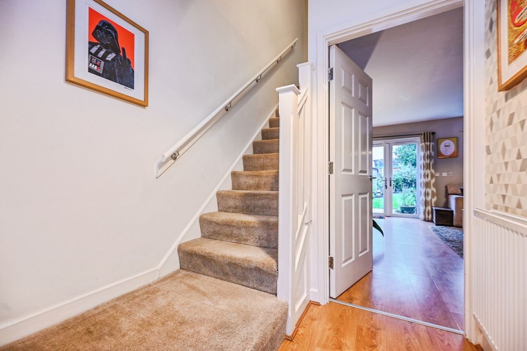 Property photo 2 of 15 Photo