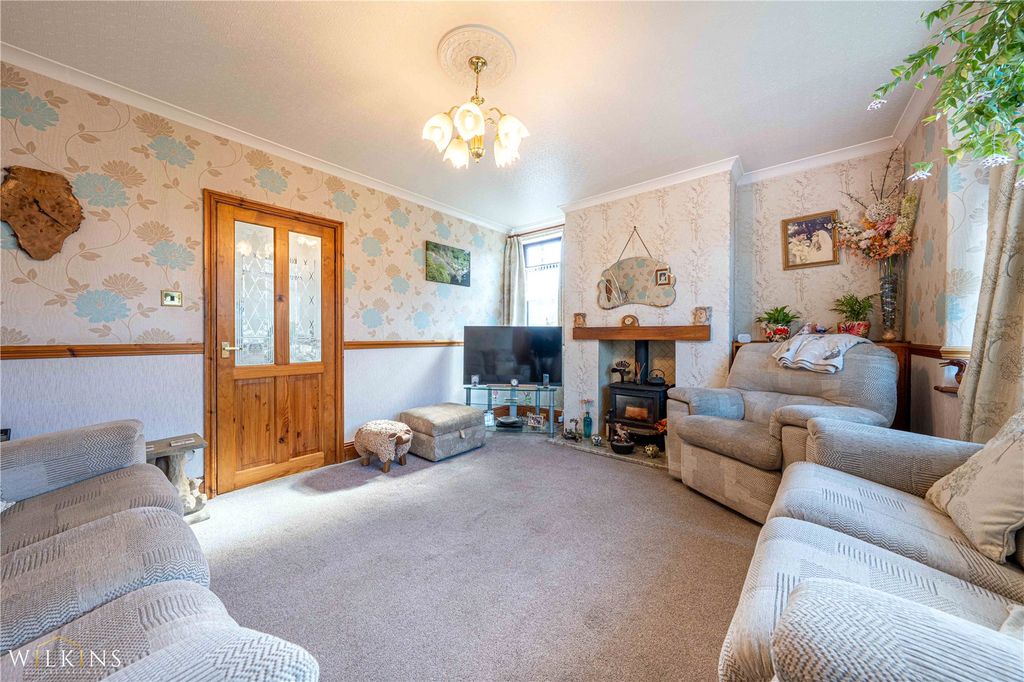 Property photo 3 of 45 Picture No. 09