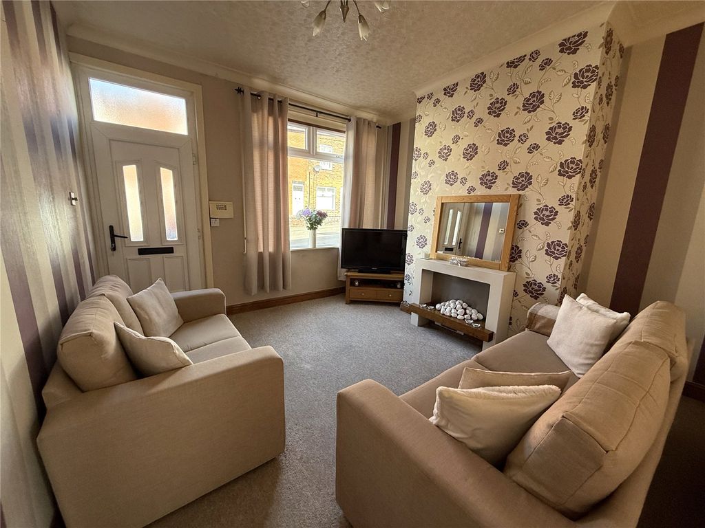 Property photo 2 of 16 Picture No. 08