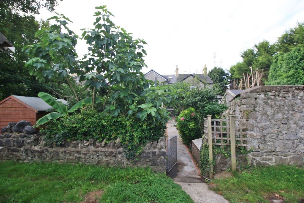 Property photo 3 of 32 View To House And Garden