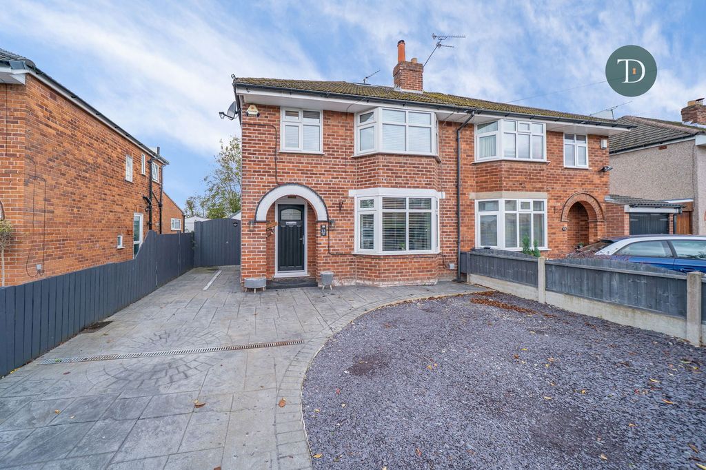 Property photo 1 of 29