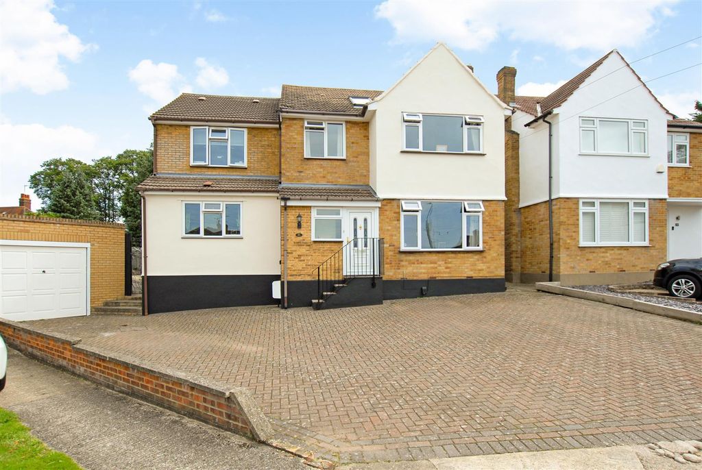 Property photo 1 of 22
