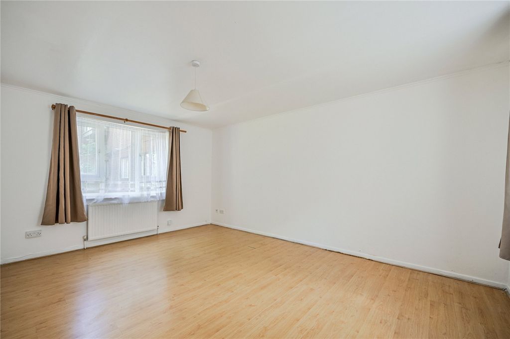 Property photo 2 of 10 Picture No. 06