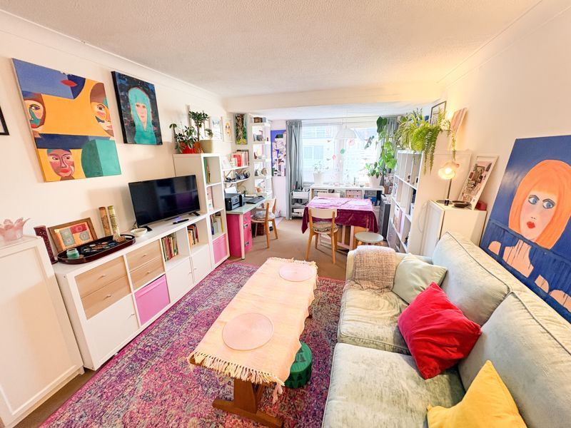 Property photo 2 of 12 Photo 7