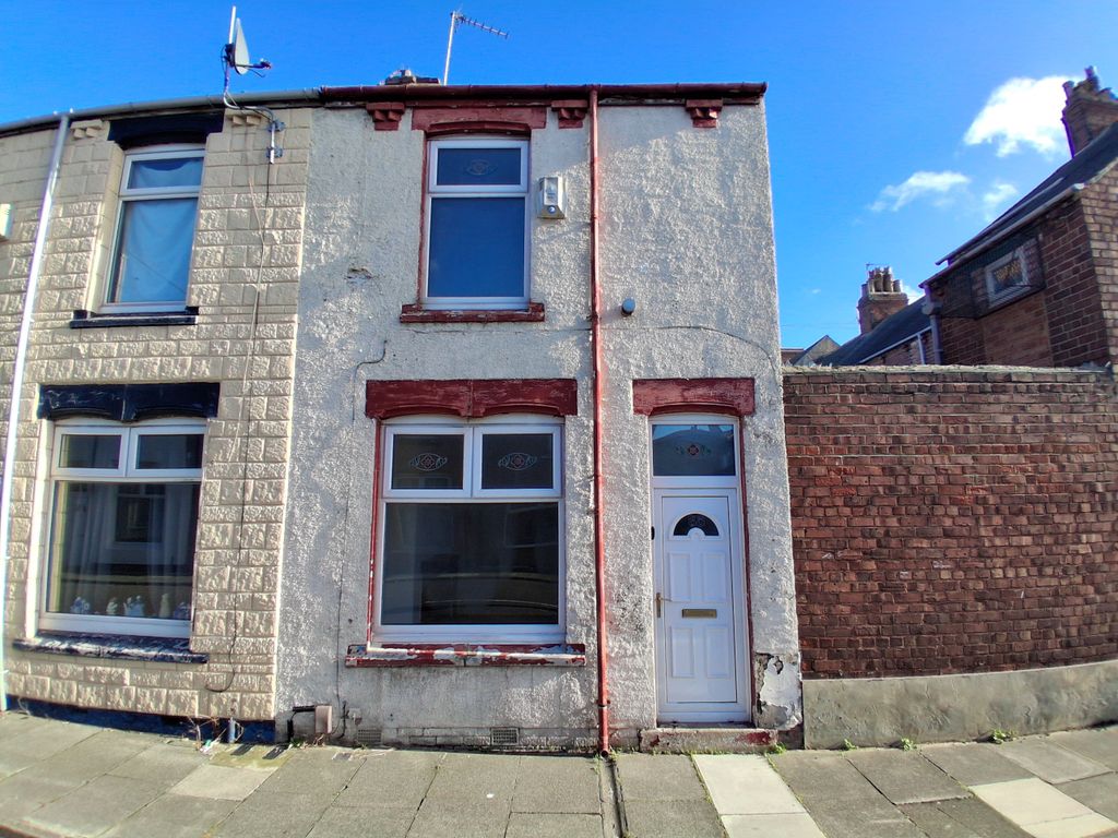 Property photo 1 of 8
