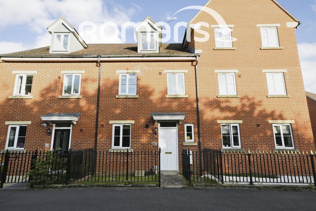 Property photo 2 of 18 Jod_5546