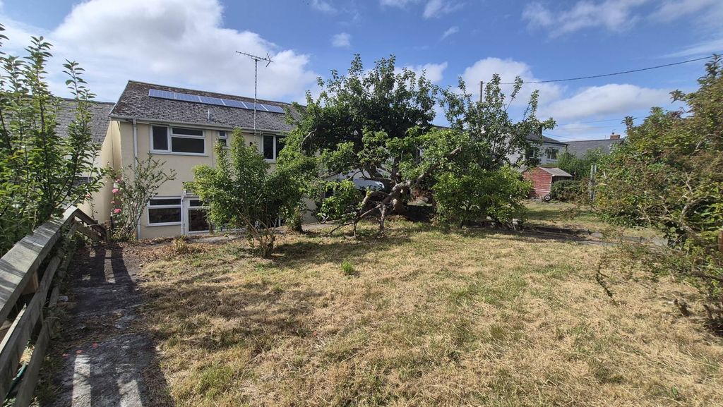 Property photo 2 of 24