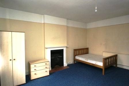 Property photo 2 of 3 Picture No. 12