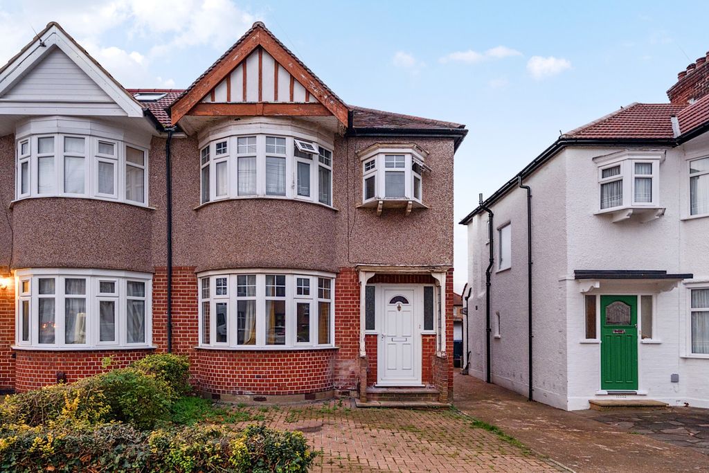 Property photo 1 of 20 1376686-1-690cd61...