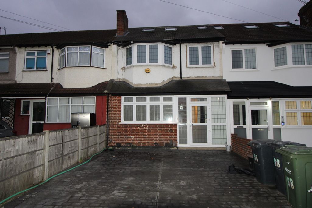 Property photo 2 of 29