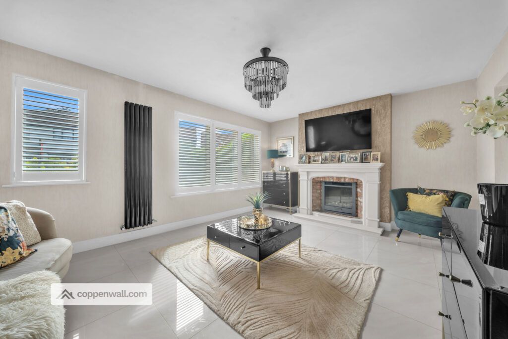 Property photo 2 of 33