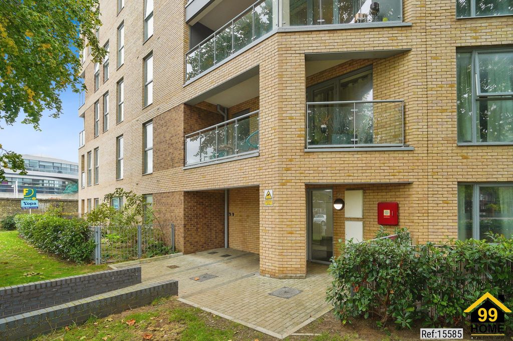 Property photo 2 of 20 Photo 1