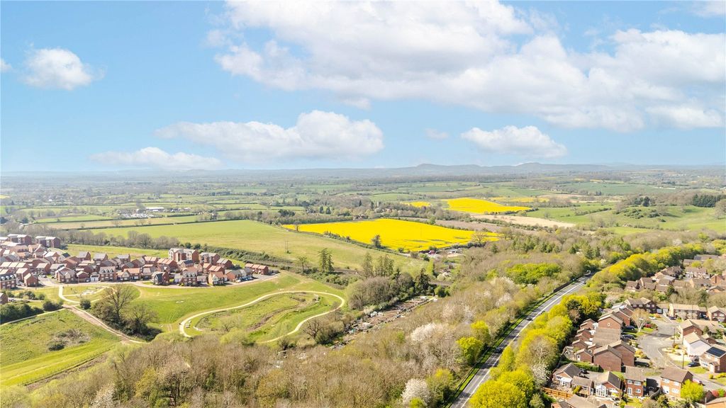 Property photo 2 of 17 Picture No. 06