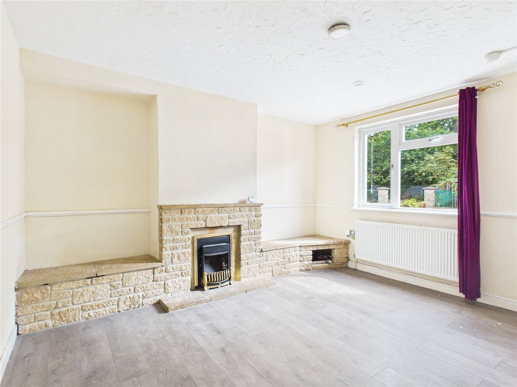 Property photo 2 of 12 Picture No. 03