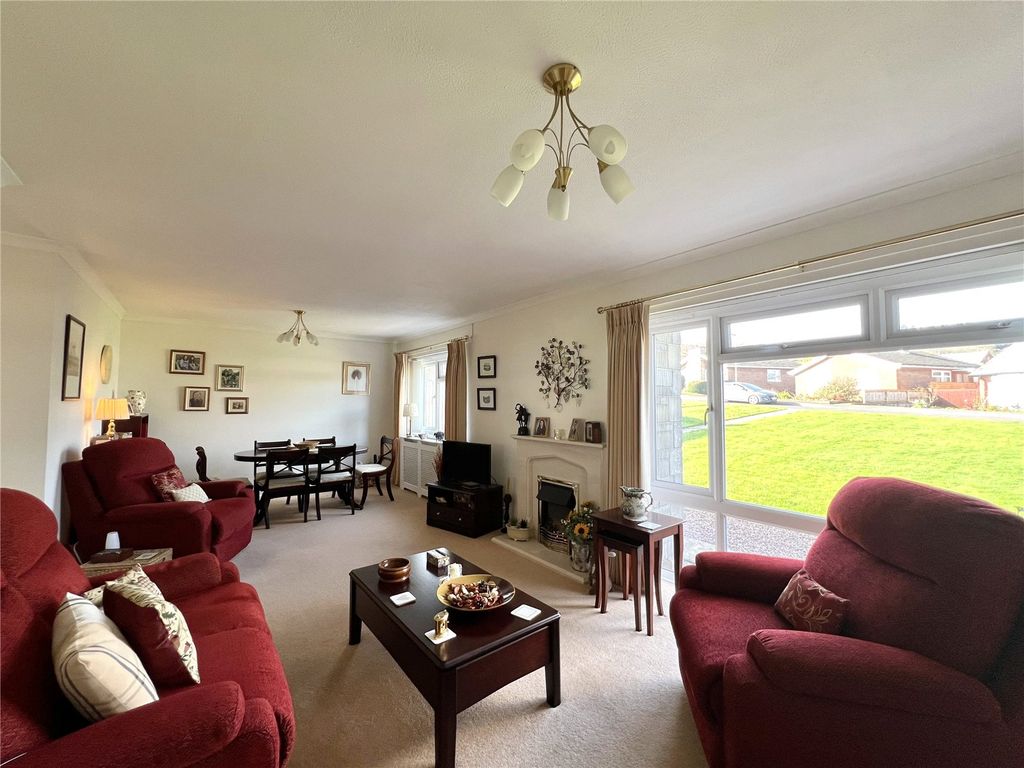 Property photo 2 of 14 Picture No. 02