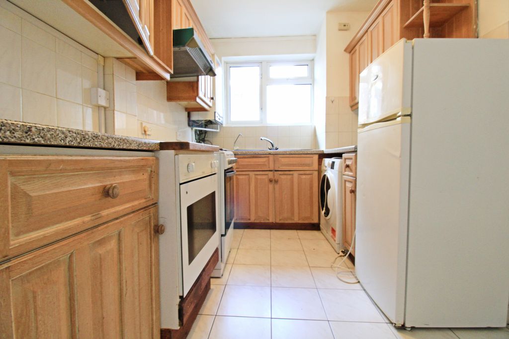 Property photo 2 of 6 Img_7573