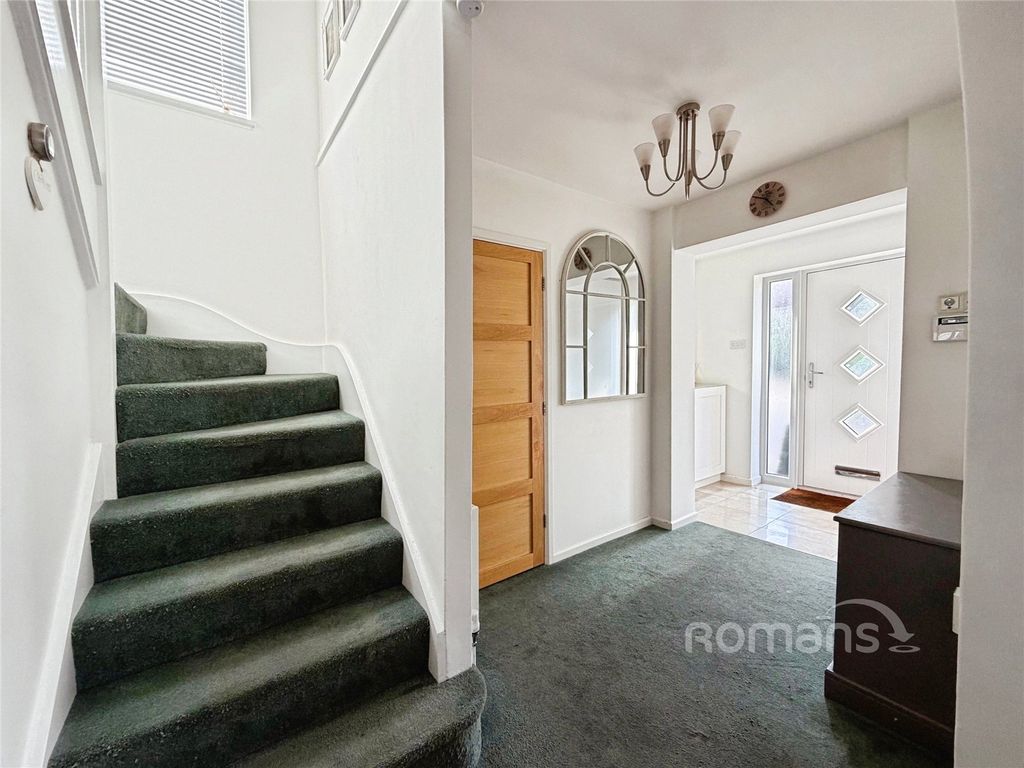 Property photo 3 of 31 Picture No. 38