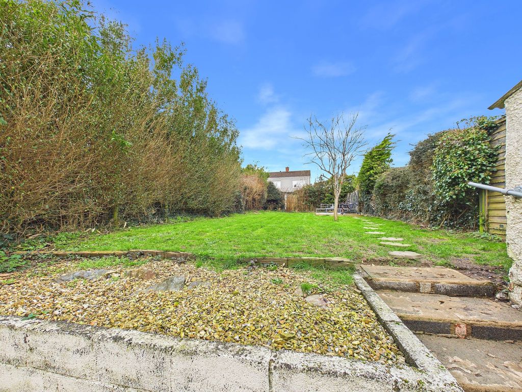 Property photo 3 of 22