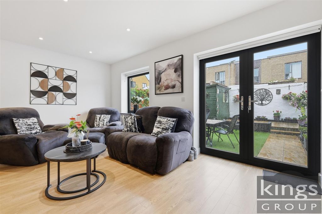 Property photo 3 of 30 8_Img_1199.Jpg